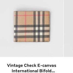 Burberry men’s bifold wallet
